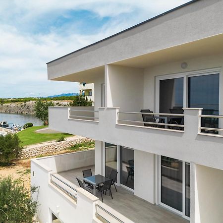 Beachfront Apartments Tic With Seaview Miletici Exterior photo